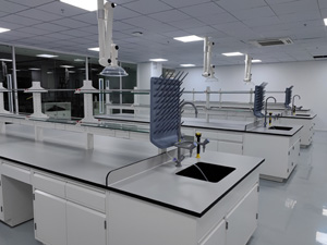 食品行業(yè)實(shí)驗(yàn)室家具案例